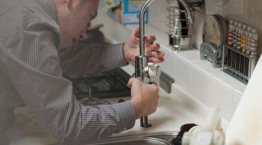 Local expert plumbing services in Bloomfield, IN